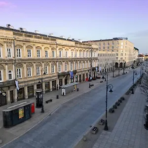 Tiffi Old Town 4* Warszawa